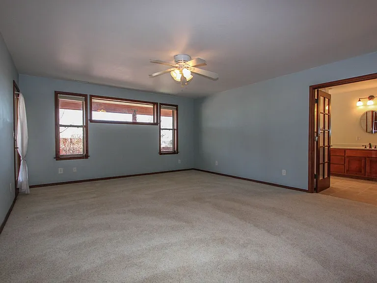2765 N Yuma Dr — Photo 9