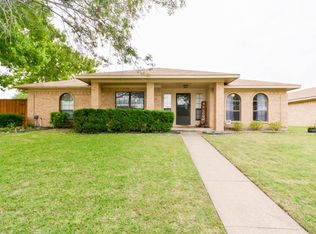 1000 Summertree Cir, Plano, TX 75025