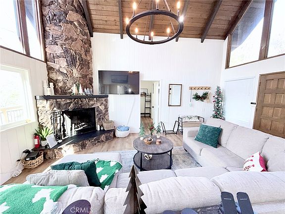 3rd image of 27809 N Bay Rd