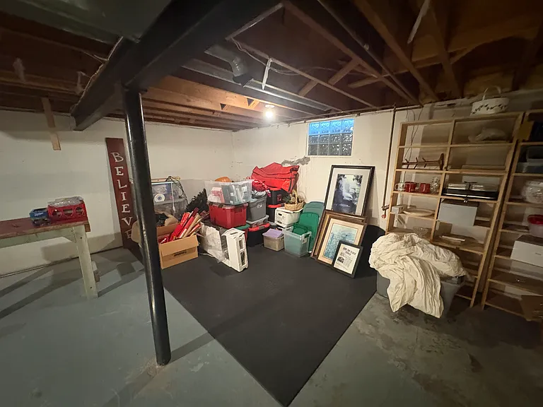 9536 Manor Rd — Photo 18