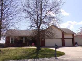 711 Chelsea St, Haysville, KS 67060