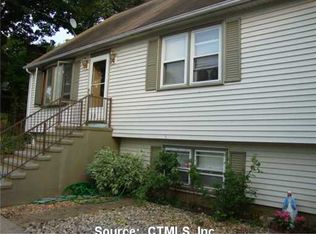 132 Old Foxon Rd, East Haven, CT 06513