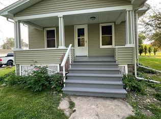 401 N Polk St, Sumner, IA 50674