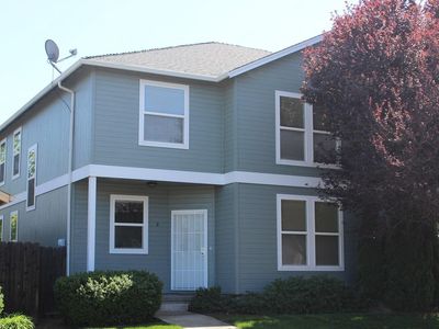 3162 Juniper Rdg APT B, Medford, OR, 97504