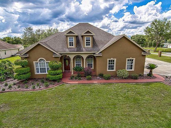 2nd image of 3515 Austin Trail Ln