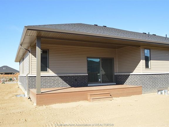 3rd image of 36 Duskridge Rd