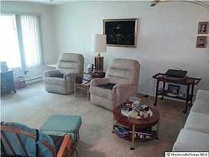 3rd image of 599B Lake Point Dr