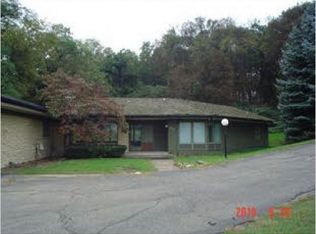 300 Summit Dr, Kalamazoo, MI 49001
