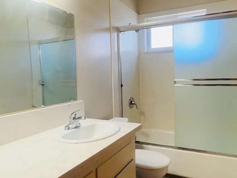 26003 Gading Rd #25971 — Photo 6