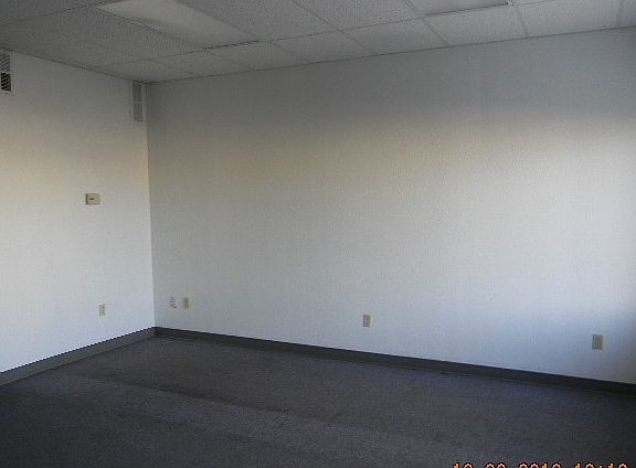 3rd image of 127 1/2 Grant St