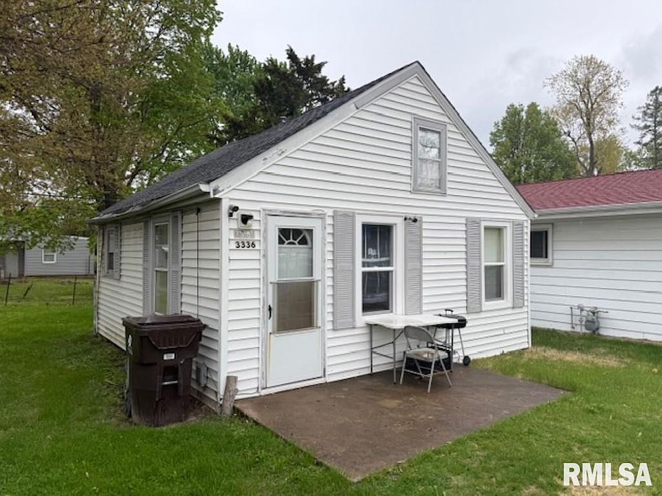 2nd image of 3336 N Sterling Ave