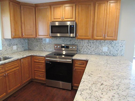 3rd image of 547 Mountain Home Dr #547