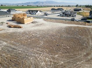 932 E Coventry Ln, Burley, ID 83318