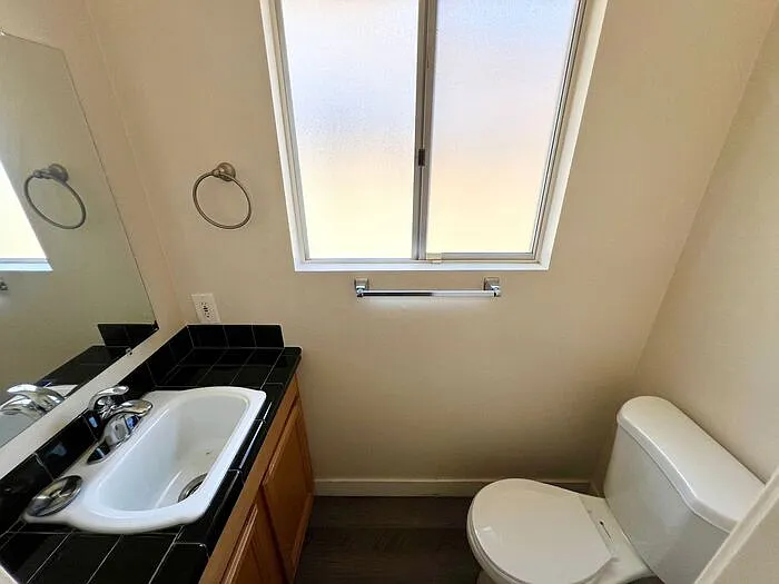 2163 Missouri St — Photo 15