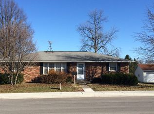 702 N Buckeye St, Osgood, IN 47037