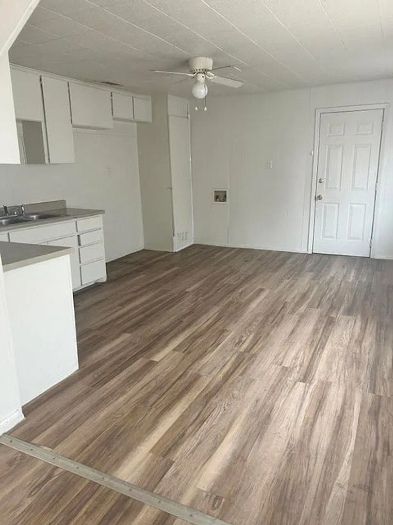 Cute 3 Bedroom, 1 Bath Home On A Nice Size Lot Coming Soon! — Photo 3
