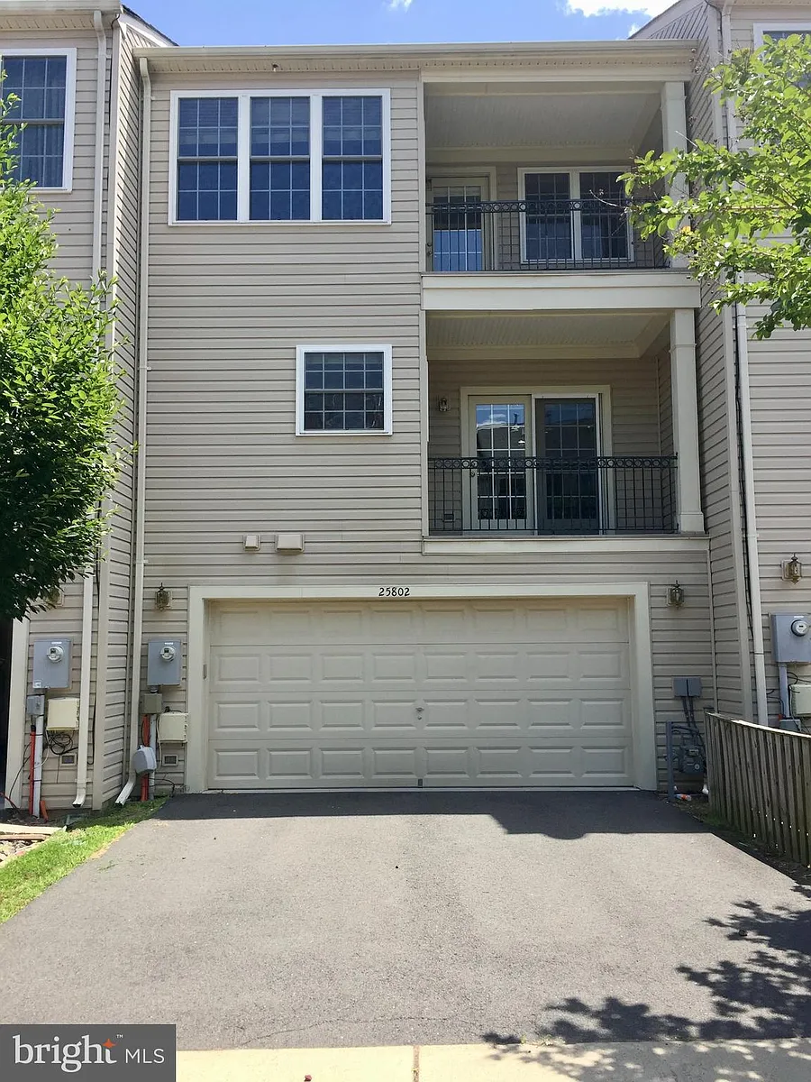 Building Photo - 25802 Turlough Ter