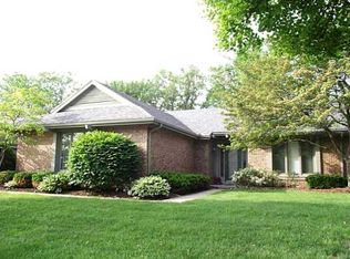 18 Wolf Ridge Dr, Holland, OH 43528