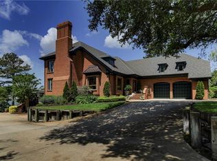 529 Virginia Dare Dr, Virginia Beach, VA 23451