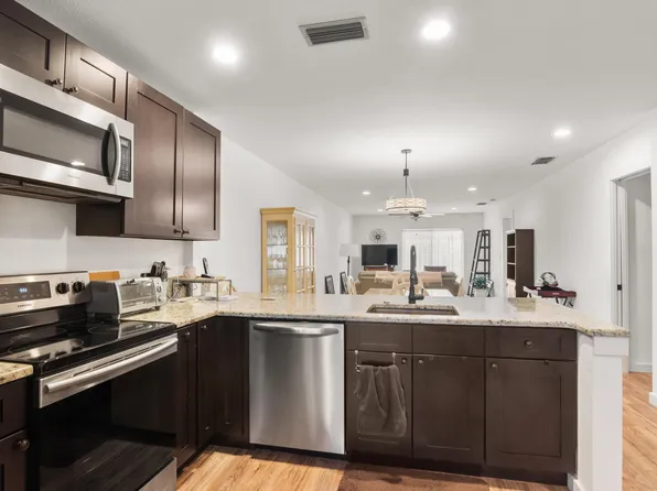 5814 Summerfield Court #48, Fort Pierce, FL 34950
