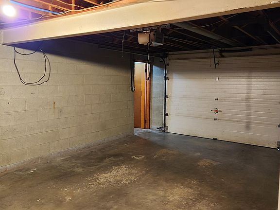 1 car attached garage