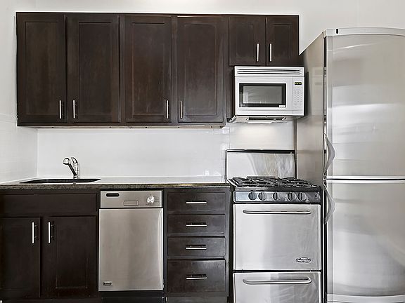 4th image of 344 E 85th St APT 3C