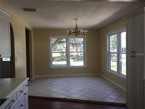 4th image of 135 S Hernando Ave