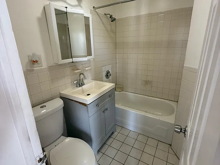 544 Grove St — Photo 25