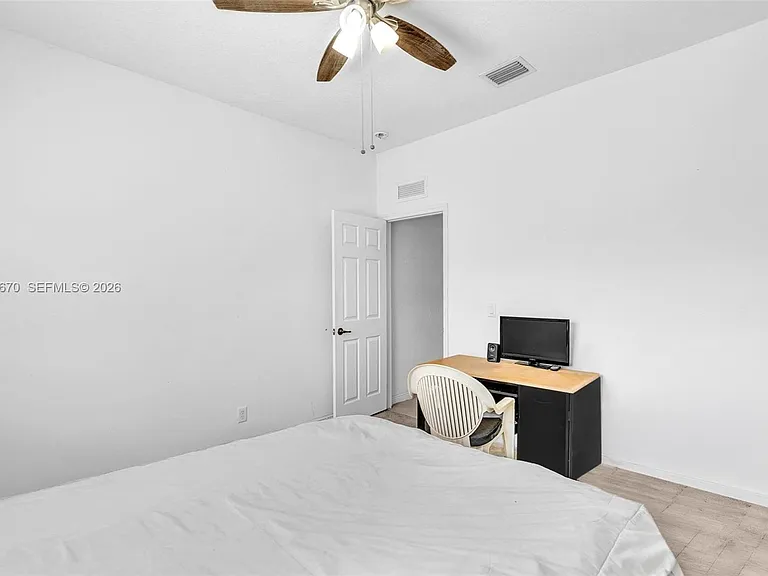 14044 SW 54th St — Photo 53