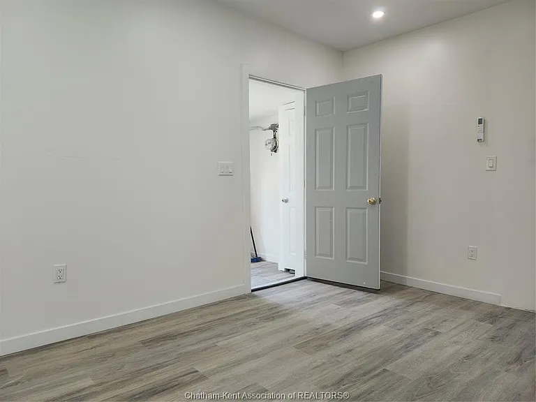 22 Gray St #B — Photo 13