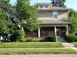 327 W 12th St, Dover, OH
