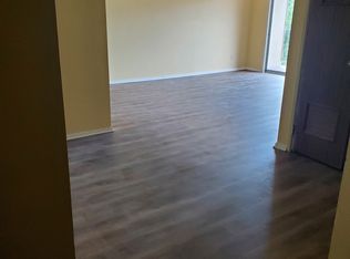 1521 NE Parvin Rd #306, Kansas City, MO 64116