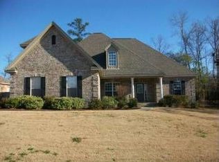 65 Jasmine Dr, Millbrook, AL 36054