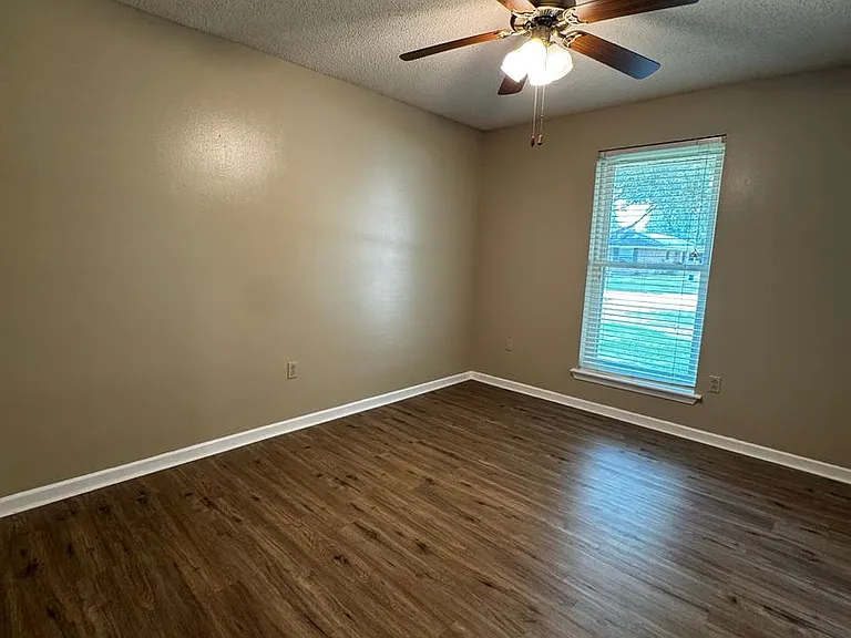 13219 Ouachita Ave — Photo 24