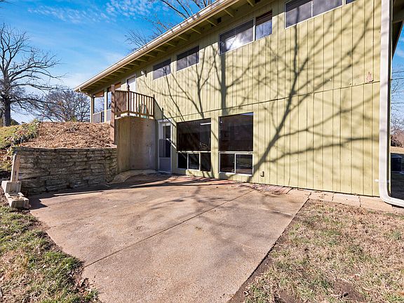 2nd image of 1039 Coffey Ct