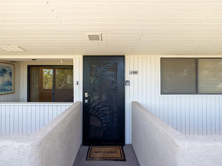 675 N Los Felices Cir W — Photo 12