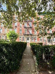 Rented by CMV Realty Inc.