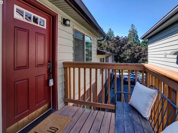 6910 N Philadelphia Ave, Portland, OR 97203