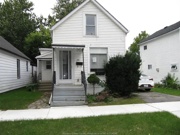 240 George St, Amherstburg, ON N9V 2E9