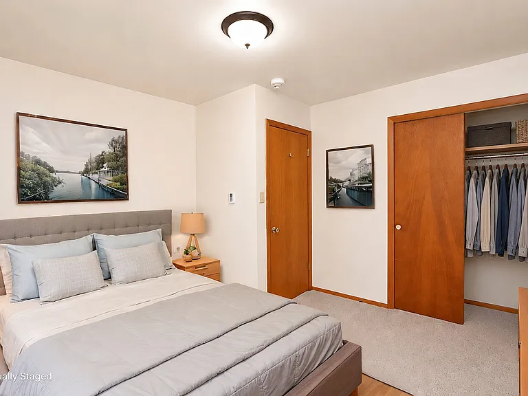 322 Maple Dr #2 — Photo 9