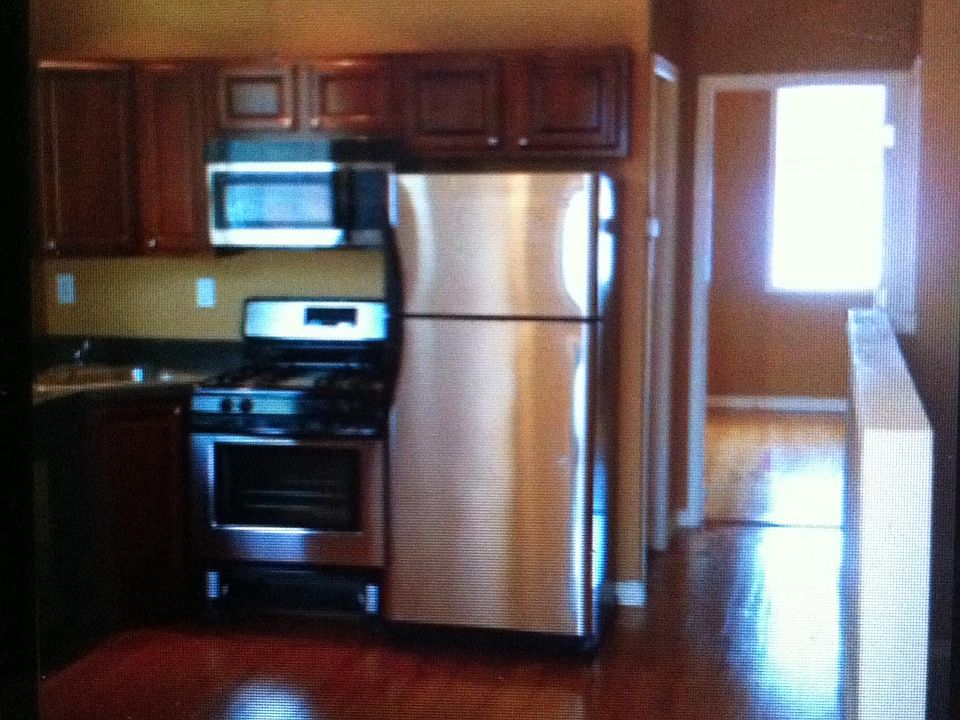 1st image of 2035 S 4th St Floor 2