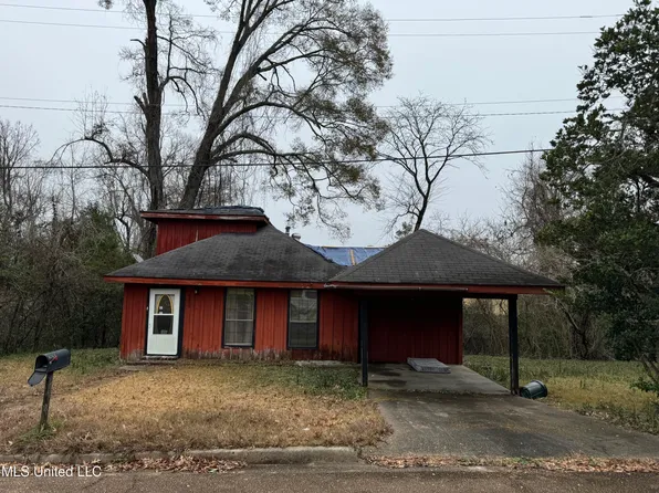 2920 Miller Ave, Natchez, MS 39120