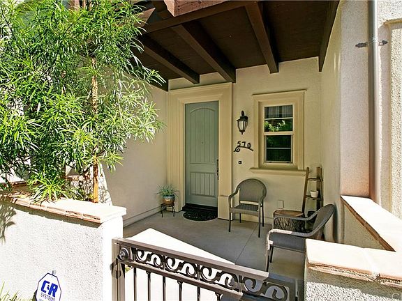 2nd image of 570 S Casita St