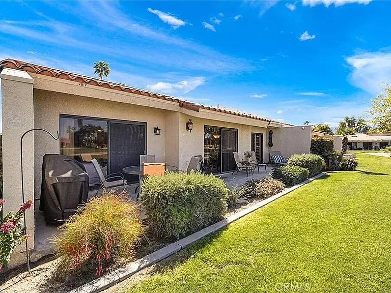 40268 Bay Hill Way — Photo 30