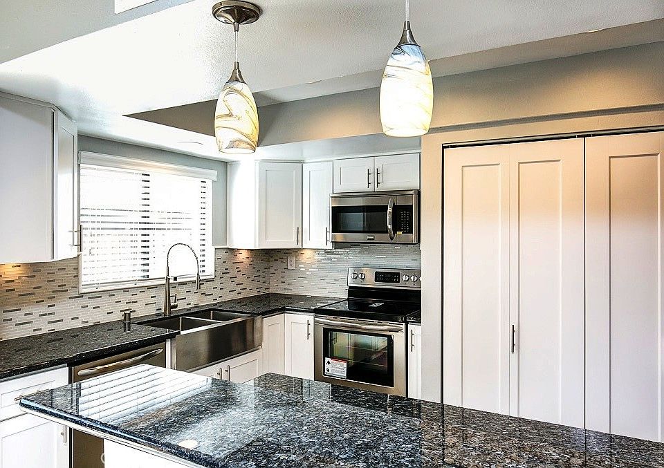 1st image of 1713 S Heritage Cir