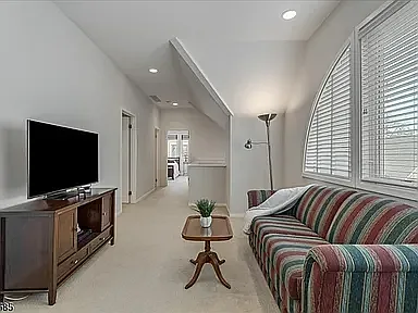 13 Franklin Pl #13-13-6D — Photo 20