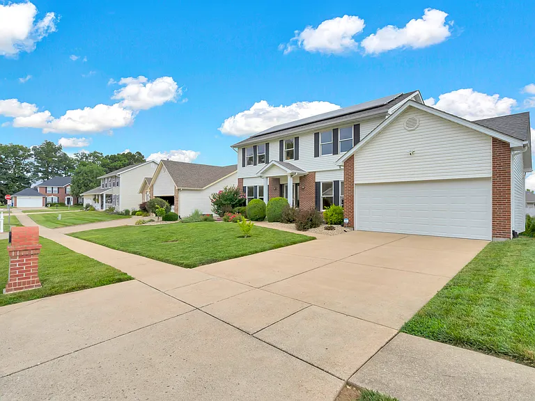 908 Burn Oak Dr — Photo 4