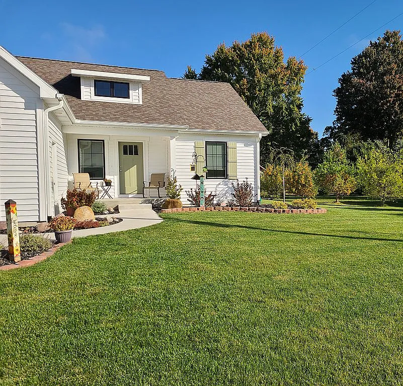 2156 Ashford Trl photo 1