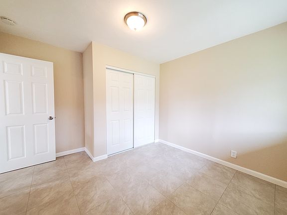 5th image of 2122 Drescher St #396367