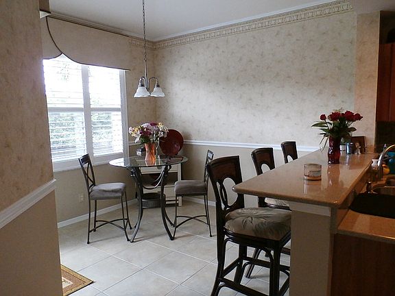 Breakfast nook